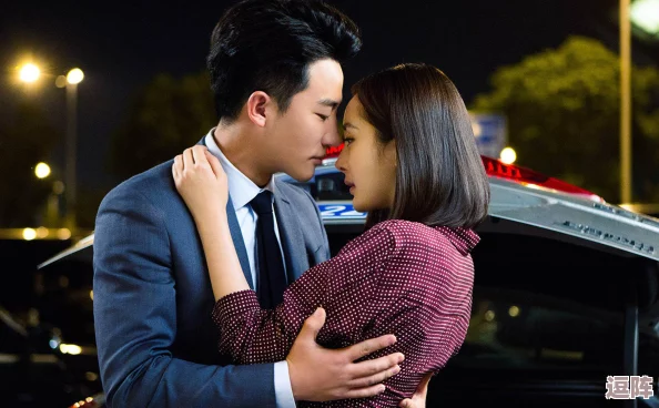 桃子进坤坤：深入解析坤坤对桃子的情感表达与文化象征意义