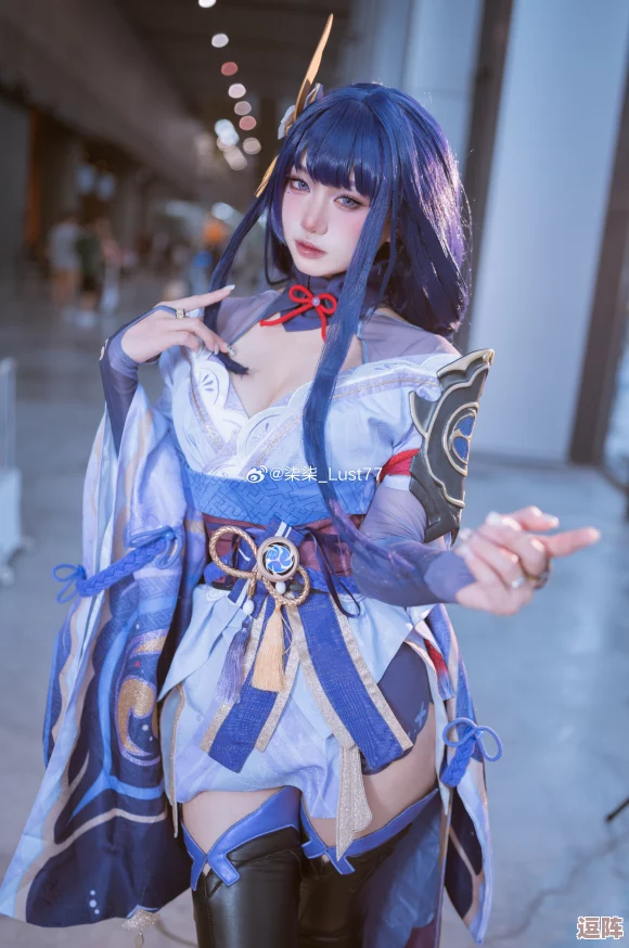 男生C雷电将军乳汁：从二次元角色到现实中的文化现象与深层影响解析