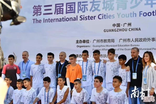 汤姆叔叔温馨提醒十八岁：青春期的重要性与心理健康的关系研究及其对青少年发展的影响分析