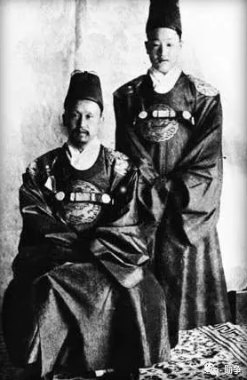 日韩卡一卡二：震惊！网络上惊现大量泄露用户信息，数百万账户面临安全风险！